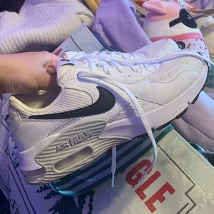 Nike Air Max shoes. Only worn a few times. In great condition!